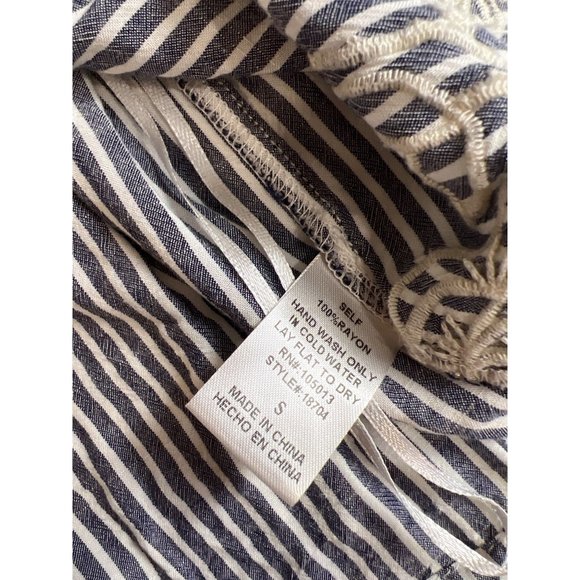 womens savanna jane small blue white stripe emroidered floral baby doll top - Picture 7 of 9